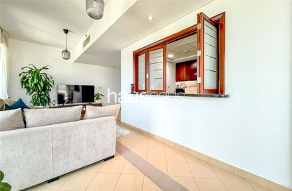 Apartment - 1 Bedroom - 2 Bathrooms for sale in Golf Tower 1 - Golf Towers - The Views - Dubai