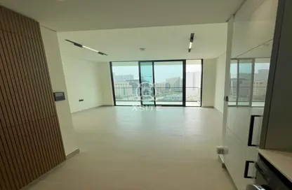 Apartment - Studio - 1 Bathroom for rent in Binghatti Azure - Jumeirah Village Circle - Dubai