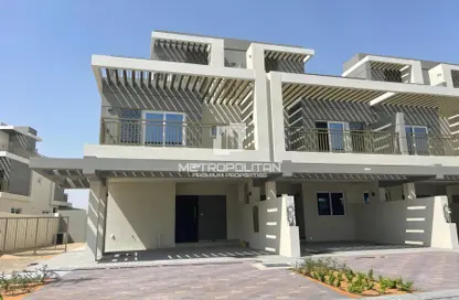 Townhouse - 3 Bedrooms - 3 Bathrooms for sale in Victoria 2 - Damac Hills 2 - Dubai