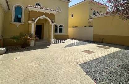 Villa - 3 Bedrooms - 4 Bathrooms for rent in Legacy - Jumeirah Park - Dubai