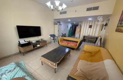 Apartment - 2 Bedrooms - 3 Bathrooms for sale in Al Fouad Building - Al Furjan - Dubai