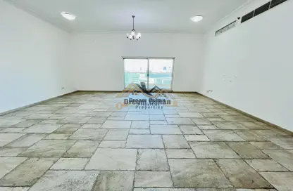 Apartment - 3 Bedrooms - 5 Bathrooms for rent in Oud Metha - Bur Dubai - Dubai