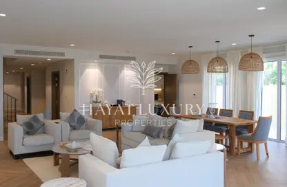 Villa - 7 Bedrooms - 7+ Bathrooms for sale in Sur La Mer - La Mer - Jumeirah - Dubai
