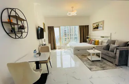 Apartment - Studio - 1 Bathroom for rent in Burj Al Nujoom - Downtown Dubai - Dubai