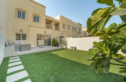 فيلا - 2 غرف نوم - 2 حمامات للبيع في الينابيع 12 - الينابيع - دبي