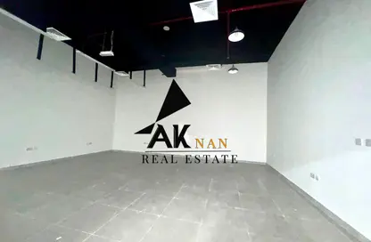 Retail - Studio for rent in Schon Business Park - Dubai Investment Park (DIP) - Dubai