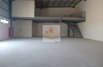 Warehouse - Studio - 1 Bathroom for rent in Al Sajaa Industrial - Al Sajaa - Sharjah