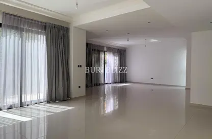 Apartment - 6 Bedrooms - 7 Bathrooms for rent in Aurum Villas - Claret - Damac Hills 2 - Dubai