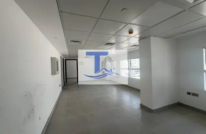 Office Space - Studio - 1 Bathroom for rent in Al Najda Street - Abu Dhabi