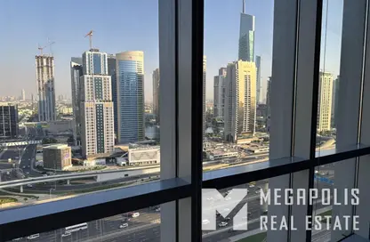 Office Space - Studio - 2 Bathrooms for rent in Marina Plaza - Dubai Marina - Dubai