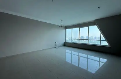 Apartment - 3 Bedrooms - 4 Bathrooms for rent in Al Majaz 3 - Al Majaz - Sharjah