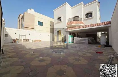Villa - 5 Bedrooms - 7 Bathrooms for sale in Al Mowaihat 1 - Al Mowaihat - Ajman
