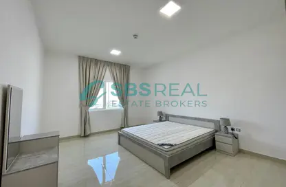 Apartment - 2 Bedrooms - 3 Bathrooms for sale in Zubaida Residency - Majan - Dubai