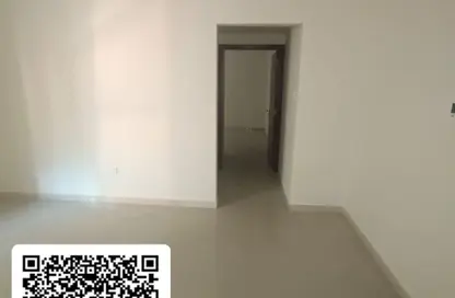 شقة - غرفة نوم - 2 حمامات للايجار في مبنى القاسمية 10 - المحطة - القاسمية - الشارقة