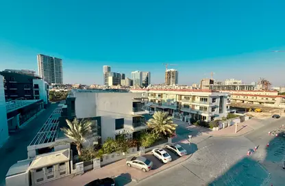 Apartment - 2 Bedrooms - 2 Bathrooms for rent in Laya Mansion - Jumeirah Village Circle - Dubai