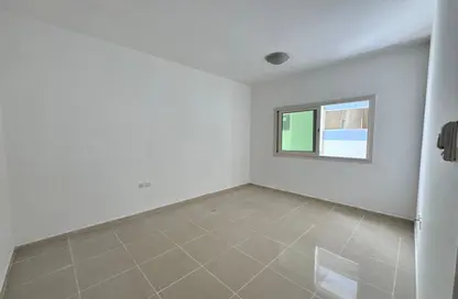 Apartment - 1 Bedroom - 2 Bathrooms for rent in Al Taawoon Tower 3 - Al Taawoon Towers - Al Khan - Sharjah