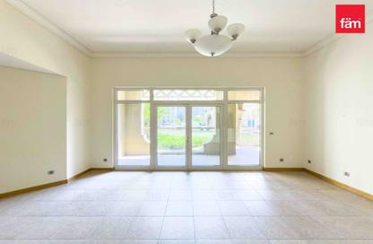 Apartment - 2 Bedrooms - 4 Bathrooms for rent in Al Habool - Shoreline Apartments - Palm Jumeirah - Dubai