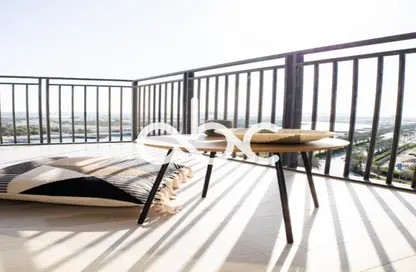 Apartment - Studio - 1 Bathroom for sale in Waters Edge - Yas Island - Abu Dhabi