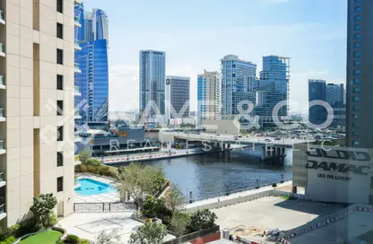 Office Space - Studio - 1 Bathroom for rent in Crystal Tower - Business Bay - Dubai