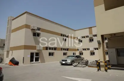 Labor Camp - Studio for rent in Industrial Area 3 - Sharjah Industrial Area - Sharjah