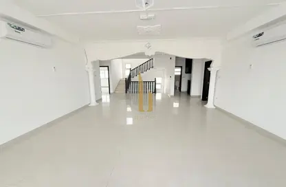 Villa - 6 Bedrooms - 6 Bathrooms for rent in Jumeirah 2 Villas - Jumeirah 2 - Jumeirah - Dubai