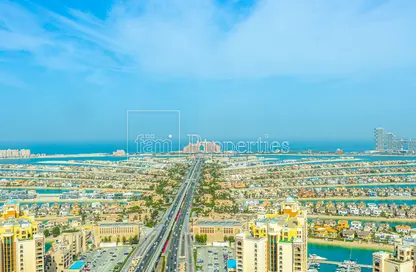 Apartment - 1 Bedroom - 2 Bathrooms for sale in The Palm Tower - Palm Jumeirah - Dubai