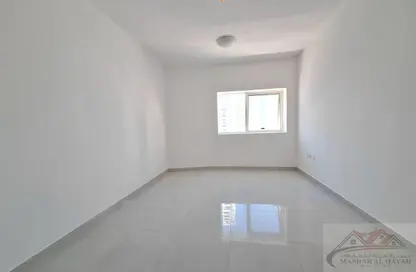 Apartment - 2 Bedrooms - 3 Bathrooms for rent in Street 20 - Al Nahda - Sharjah