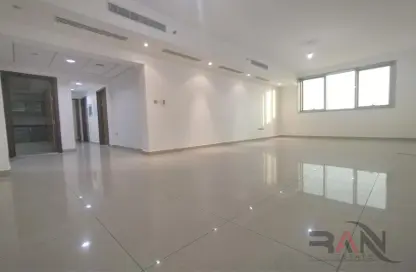 Apartment - 2 Bedrooms - 3 Bathrooms for rent in Al Eqabia - Al Khalidiya - Abu Dhabi