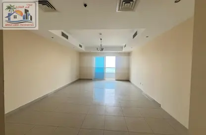 Apartment - 2 Bedrooms - 2 Bathrooms for rent in Al Khan Lagoon - Al Khan - Sharjah