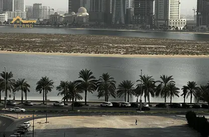 Apartment - 2 Bedrooms - 2 Bathrooms for rent in Al Khan Corniche - Al Khan - Sharjah