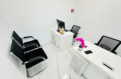 Office Space - Studio - 1 Bathroom for rent in Al Raffa - Bur Dubai - Dubai