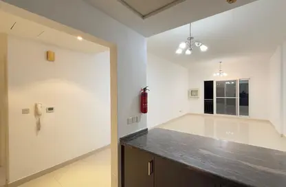 Apartment - 1 Bedroom - 2 Bathrooms for rent in Al Manara Building - Dubai Investment Park (DIP) - Dubai