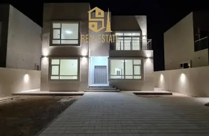 فيلا - 4 غرف نوم - 5 حمامات للبيع في فلج المعلا - أم القيوين فيلا - 4 غرف نوم - 5 حمامات للبيع في فلج المعلا - أم القيوين