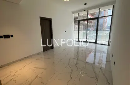 شقة - غرفة نوم - 2 حمامات للايجار في رويال ريجينسي - الخليج التجاري - دبي شقة - غرفة نوم - 2 حمامات للايجار في رويال ريجينسي - الخليج التجاري - دبي