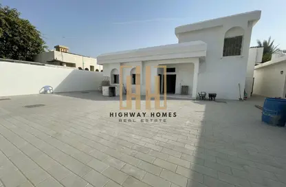 Villa - 5 Bedrooms - 5 Bathrooms for rent in Al Mirgab - Al Heerah - Sharjah