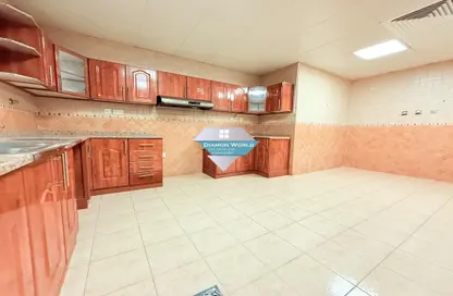 Villa - 3 Bedrooms - 3 Bathrooms for rent in Al Mushrif - Abu Dhabi