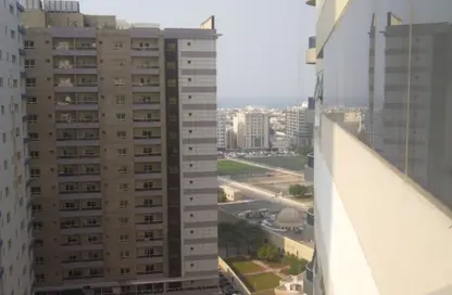 Apartment - 1 Bedroom - 1 Bathroom for rent in Palm Tower 1 - Palm Towers - Al Majaz - Sharjah