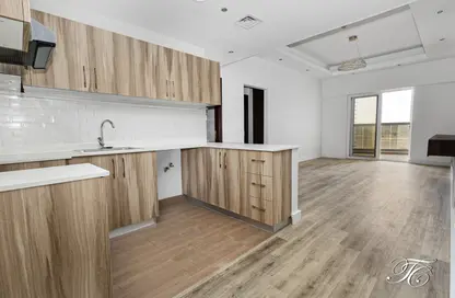 Apartment - 2 Bedrooms - 3 Bathrooms for sale in Hera Tower - Dubai Sports City - Dubai
