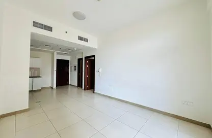 شقة - غرفة نوم - 2 حمامات للايجار في بوابة بن غاطي - الجداف - دبي