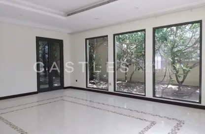 Villa - 4 Bedrooms - 5 Bathrooms for rent in Garden Homes Frond F - Garden Homes - Palm Jumeirah - Dubai