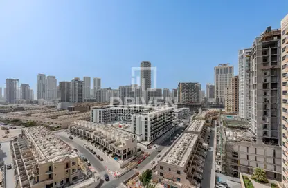 شقة - غرفة نوم - 2 حمامات للبيع في كاتش ريزيدينس لاي جي او - قرية الجميرا سركل - دبي