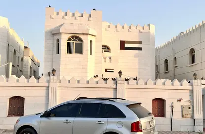 Villa - 5 Bedrooms - 7 Bathrooms for sale in Al Mowaihat 1 - Al Mowaihat - Ajman