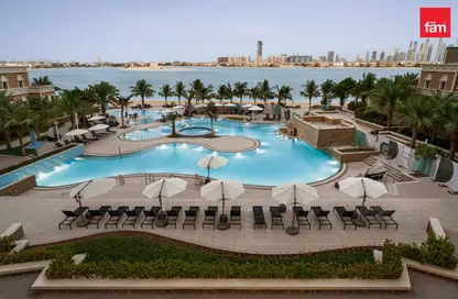 Apartment - Studio - 1 Bathroom for rent in Wyndham residences - The Palm - Palm Jumeirah - Dubai
