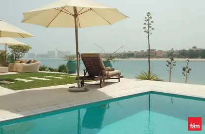 Villa - 4 Bedrooms - 5 Bathrooms for rent in Garden Homes Frond F - Garden Homes - Palm Jumeirah - Dubai
