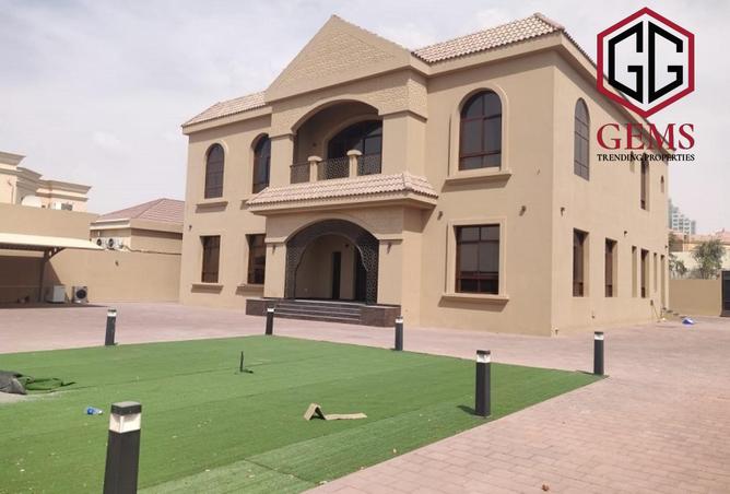 SPACIOUS | BEST PRICE | PRIVATE POOL | GARDEN