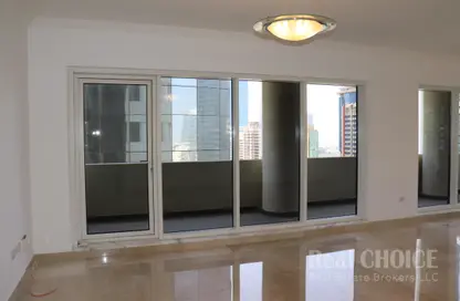 شقة - 4 غرف نوم - 6 حمامات للايجار في غاية ريزيدنس - شارع الشيخ زايد - دبي شقة - 4 غرف نوم - 6 حمامات للايجار في غاية ريزيدنس - شارع الشيخ زايد - دبي