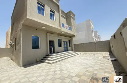 Villa - 4 Bedrooms - 6 Bathrooms for rent in Al Zaheya Gardens - Al Zahya - Ajman