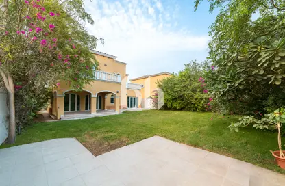 Villa - 5 Bedrooms - 6 Bathrooms for rent in Legacy - Jumeirah Park - Dubai Villa - 5 Bedrooms - 6 Bathrooms for rent in Legacy - Jumeirah Park - Dubai