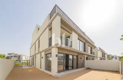 Townhouse - 5 Bedrooms - 5 Bathrooms for rent in Aura Gardens - Tilal Al Ghaf - Dubai