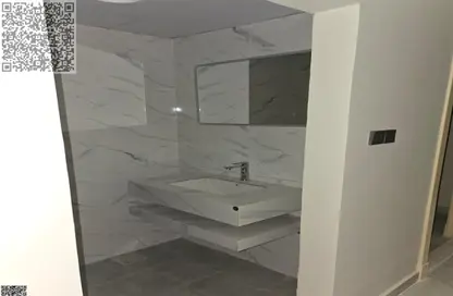 عمارة بالكامل - استوديو - 8 حمامات للبيع في الجرف الصناعية 3 - الجرف الصناعية - عجمان